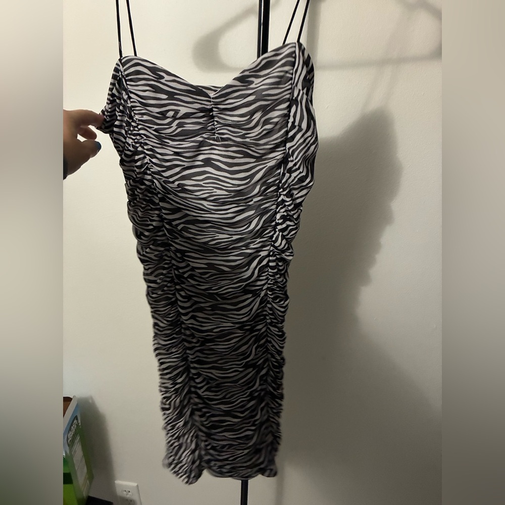 Forever 21 Black and White Zebra Pattern Dress